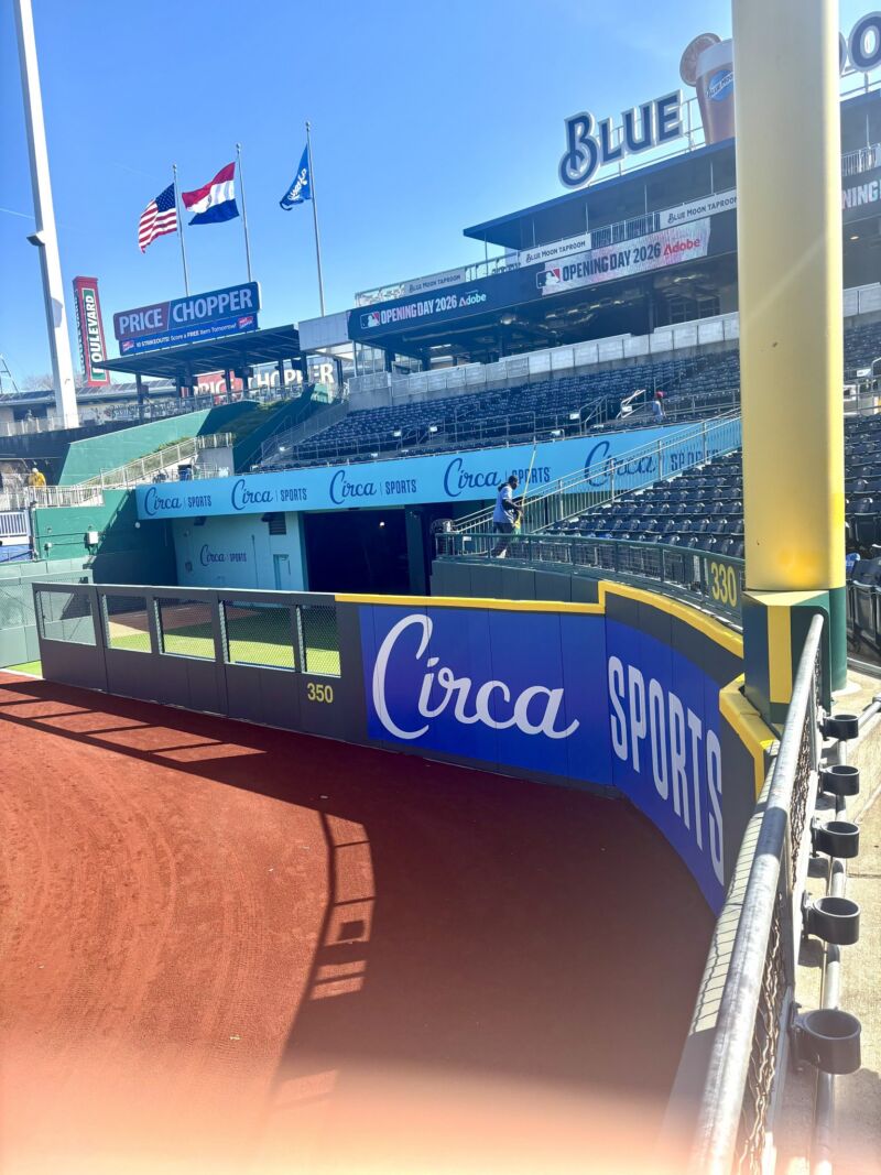 Image for the Tweet beginning: We like our logos where